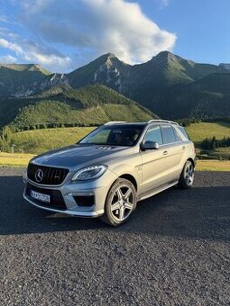 Mercedes ML 63 AMG V8 Biturbo • 386 kW/525 koní • TOP STAV •