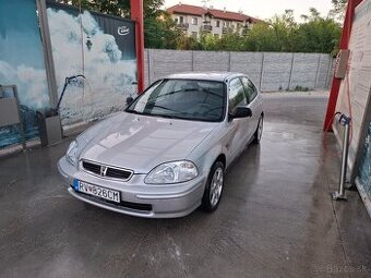 Honda Civic 1.4i