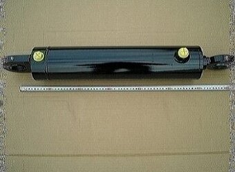 Hydraulický valec na LKT, na radlicu