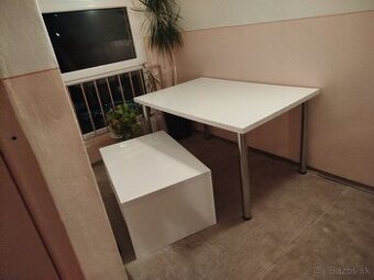 Jedálenský stôl + konferenčný stolík