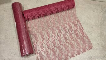 stuhy, cipky, krajky