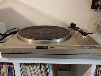 Gramofon FISHER MT 125
