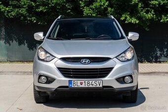 Hyundai ix35 2.0 CRDi VGT Premium 4x4 A/T 2010