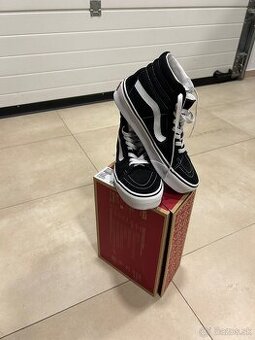 Tenisky Vans topanky č. 40