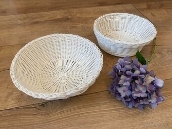 Plastový košík na pečivo