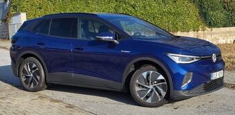 VW ID.4 PRO, IQ Lights, Tažné, Top stav, výbava,