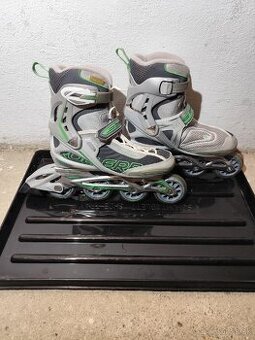 Nové Kolieskové korčule Rollerblade veľkosť 39