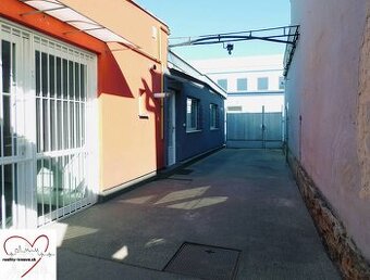 Prenájom zvláštnej nehnuteľnosti, Coburgova, Coburgova, Trna