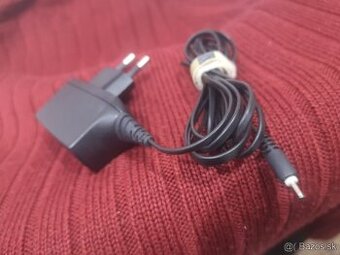 Nabíjačka na Nokiu AC-8E /0940 956 556