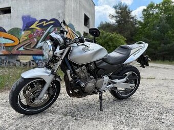 Honda CB600F Hornet