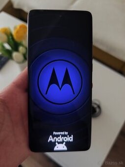 Mobilný telefón Motorola Edge 40 Neo 12 GB / 256 GB - Peach