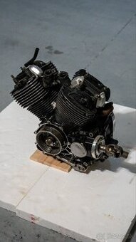 Motor Yamaha XVS 650 Dragstar