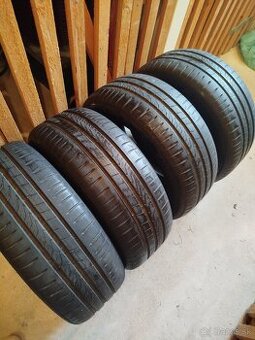 Predám pneu 205/55 R16