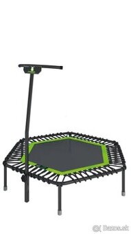 Jumping trampoliny