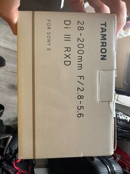 Tamron 28-200/ f2,8-5,6 Di III RXD