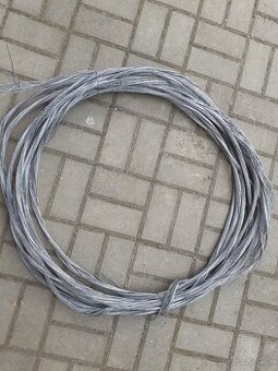 Predám drôt hrúbka cca 1,3mm