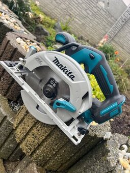 Makita DHS680