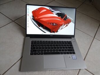 15.6" HUAWEI D15/ I3-10Th/ 8GB RAM/ 256GB SSD/ Intel UHD Gr