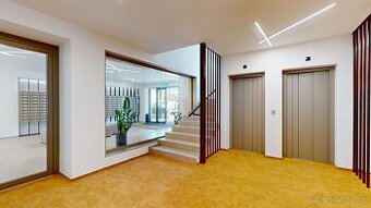 JUH - 2 IZBOVÝ NOVÝHOLOBYT KRIVÁ PRI AUPARKU, TOP POLOHA - 1