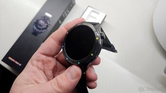 Nové smart hodinky Xiaomi Watch S4 Rainbow