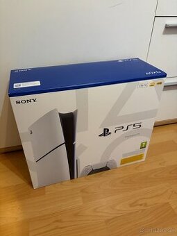 Sony Playstation 5 s mechanikou + EA Sports FC 26