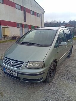 Volkswagen Sharan  7 miestni