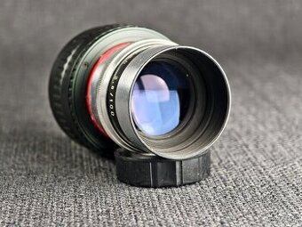 Meyer Optik Trioplan 100mm f2,8 MACRO MOD M42