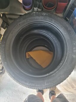 Pneu michelin 195/55 r16