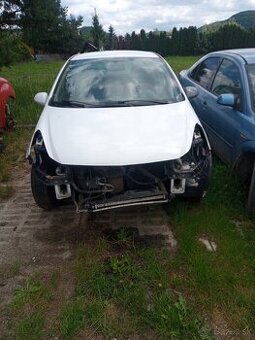 Opel Corsa 1,2LPG r.v.2014