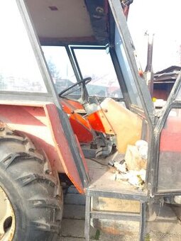 Traktor Zetor