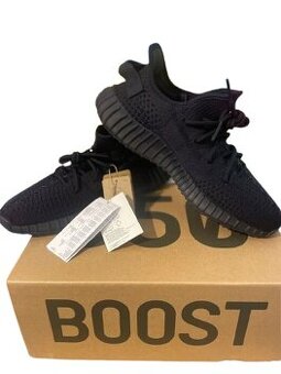 Adidas Yeezy 350 v2 Onyx velkosť 44