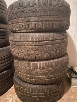 245/45 r18