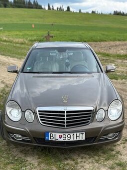 REZERVOVANÉ DO SOBOTY OBEDA Mercedes-Benz E 320CDI W211 - 1