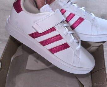 Dievčenské/ damske tenisky Adidas