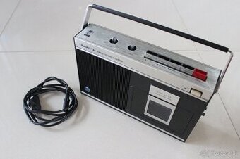 SANYO MR-410 kazetak z r. 1973 - 1974, zrenovovany, funkcny