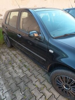 Predám vw golf 4, 1.4 r.v. 2000