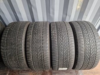 285/45 R20 Goodyear UltraGrip 8 Performance