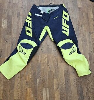 UFO mx oblečenie 58