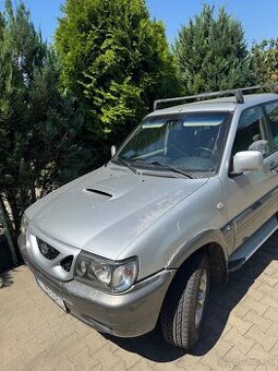 Nissan Terrano 2