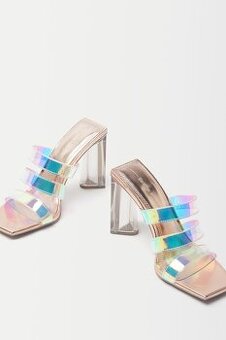 Perfektné šľapky zn. Bershka, veľ. 41