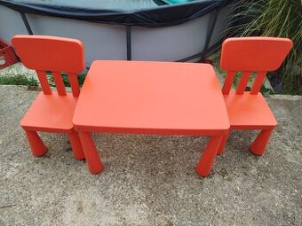 Mammut IKEA stôl+ 2x stolička