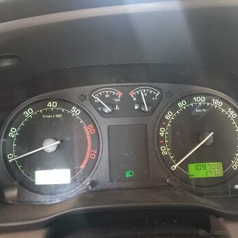 Skoda octavia 1.6 benzin