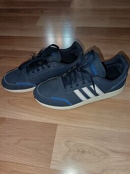 Športová obuv zn. Adidas