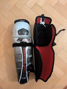 Bauer Supreme hokejové holene SR (15)