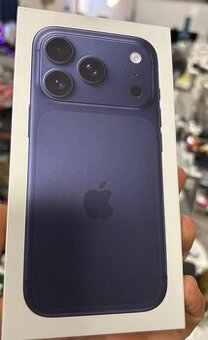 Predám iPhone 17 PRO 256gb