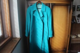 Predám dlhý dámsky prechodný flaušový kabát