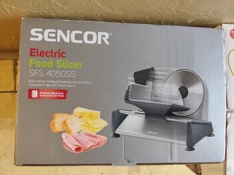 Elektrický krájač Sencor - 1