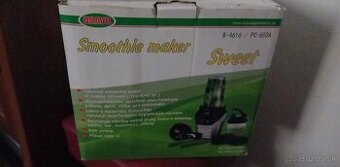 Smoothie robot mixer