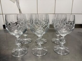 Brúsené sklenené poháre na stopke – 6 ks