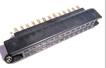 Kúpim čierne konektory URS Tesla